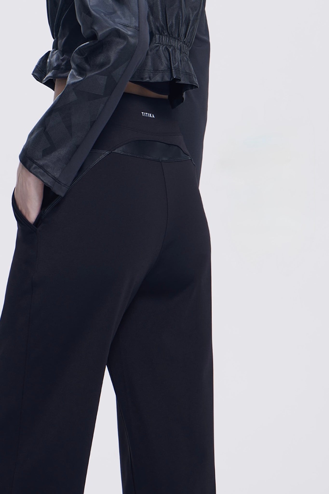 Eira Straight Pants