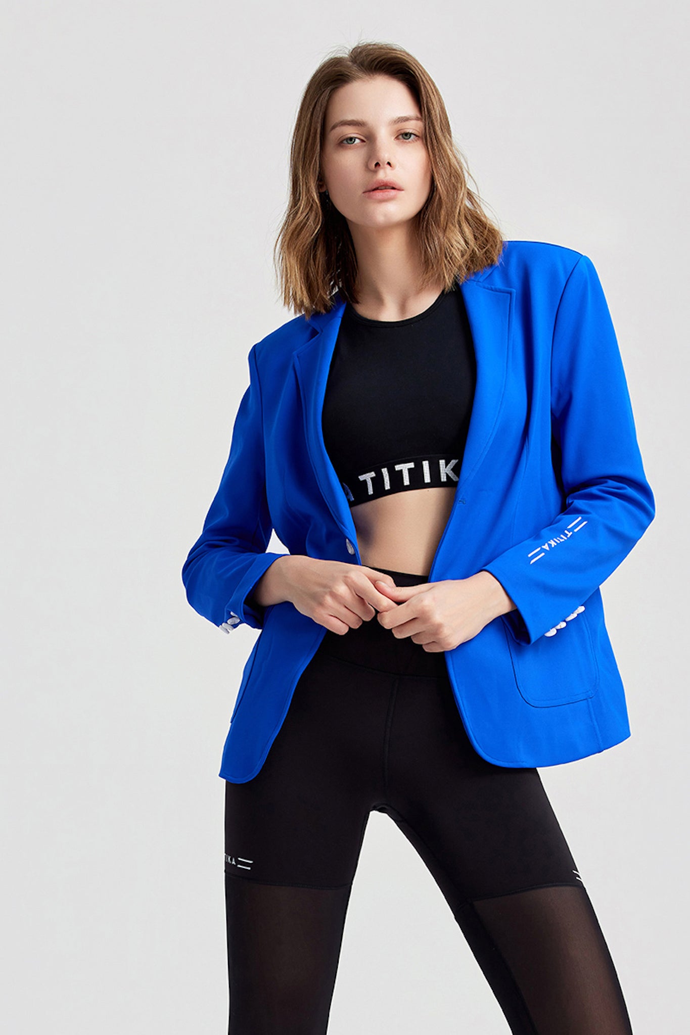 TITIKA Statement Blazer